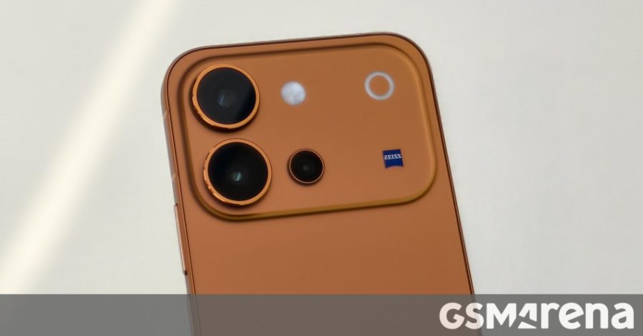 Vivo V80: první pohled na vlajkový telefon s ZEISS optikou