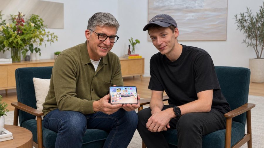 iPhone Duo: Proč Apple čekal 7 let na skládací telefon